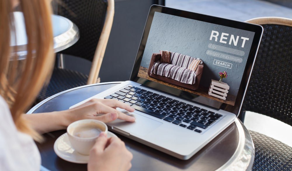 woman-searching-rental-options