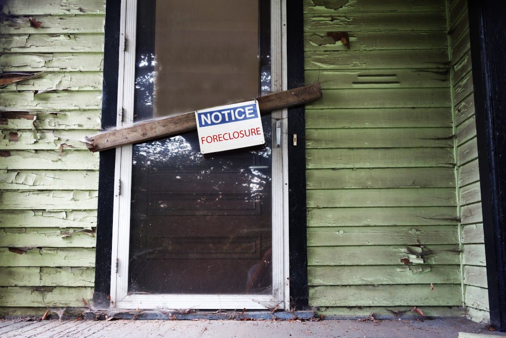 foreclosed-home-photo