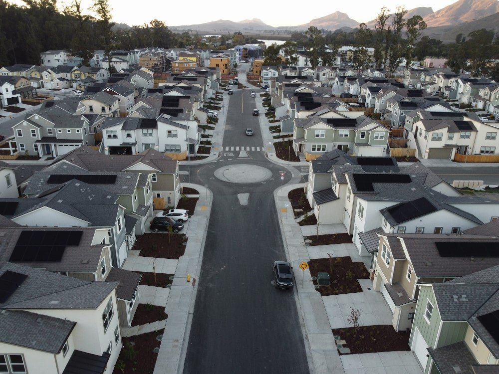 newly-constructed-family-homes